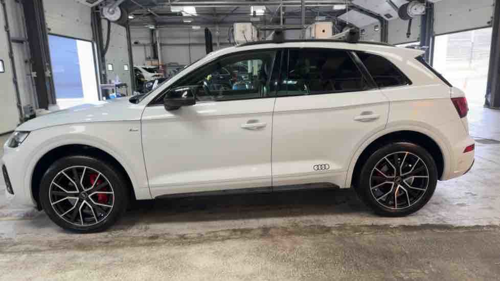 More views of Audi Q5
