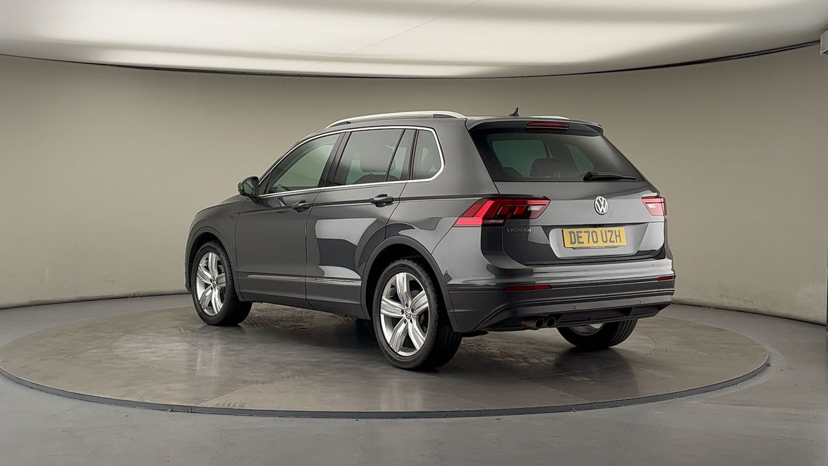 Volkswagen Tiguan Image 2
