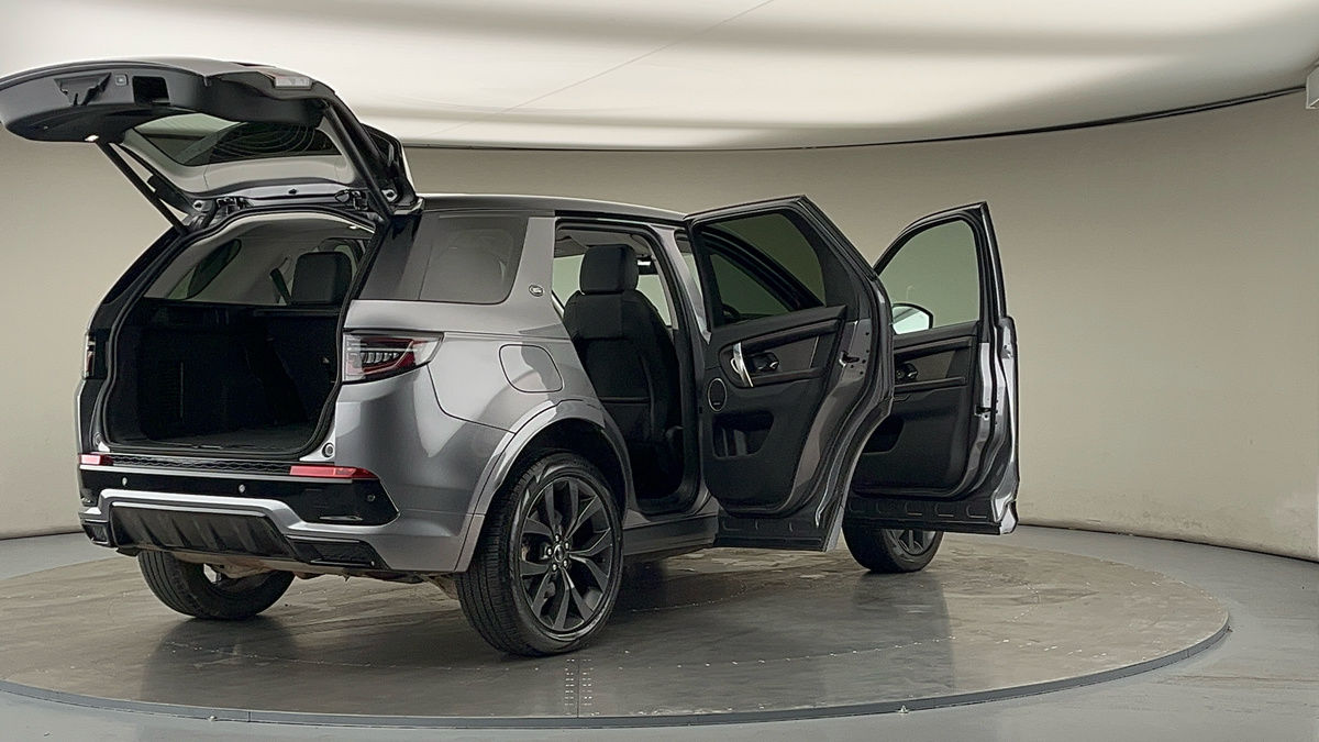 More views of Land Rover Discovery Sport