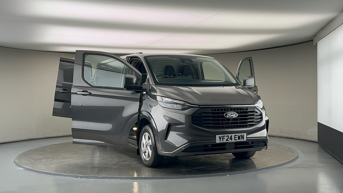 More views of Ford Transit Custom