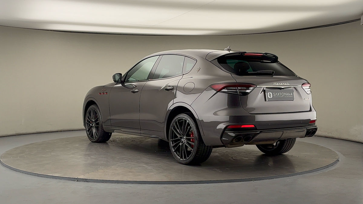 Maserati Levante Image 2