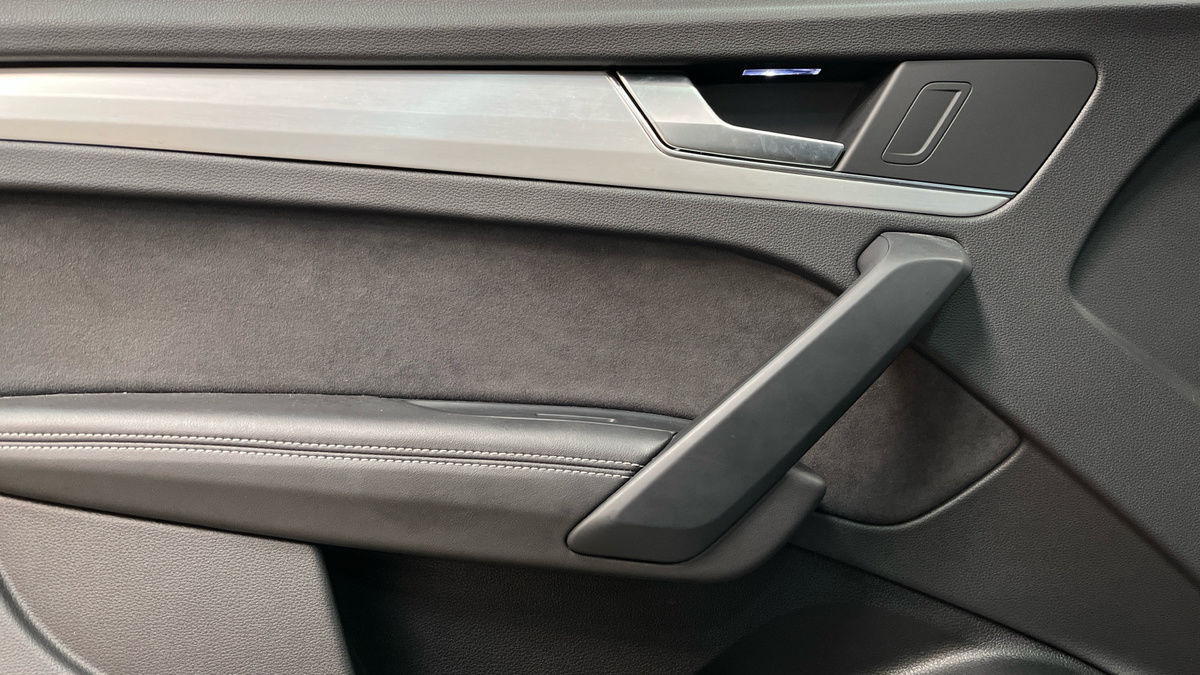 Audi SQ5 Image 19