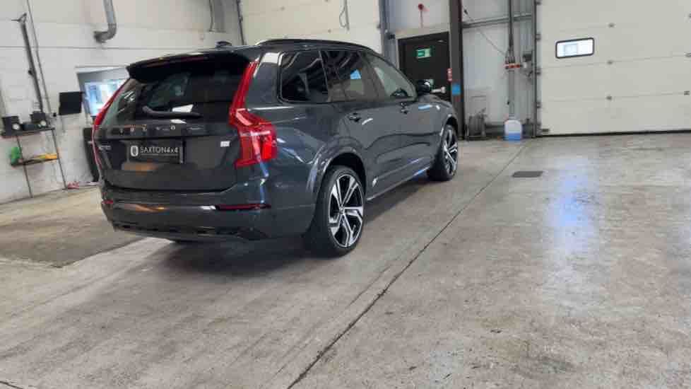 More views of Volvo XC90