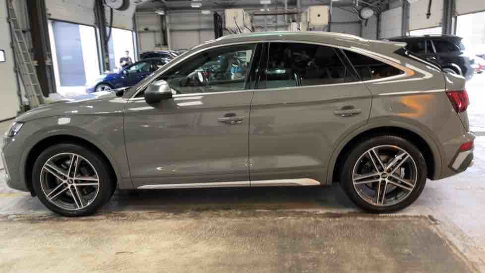 More views of Audi SQ5