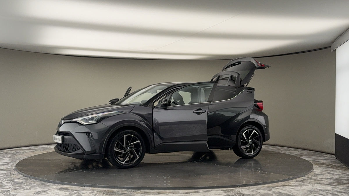 More views of Toyota C-HR