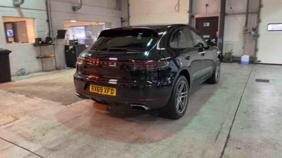 More views of Porsche Macan