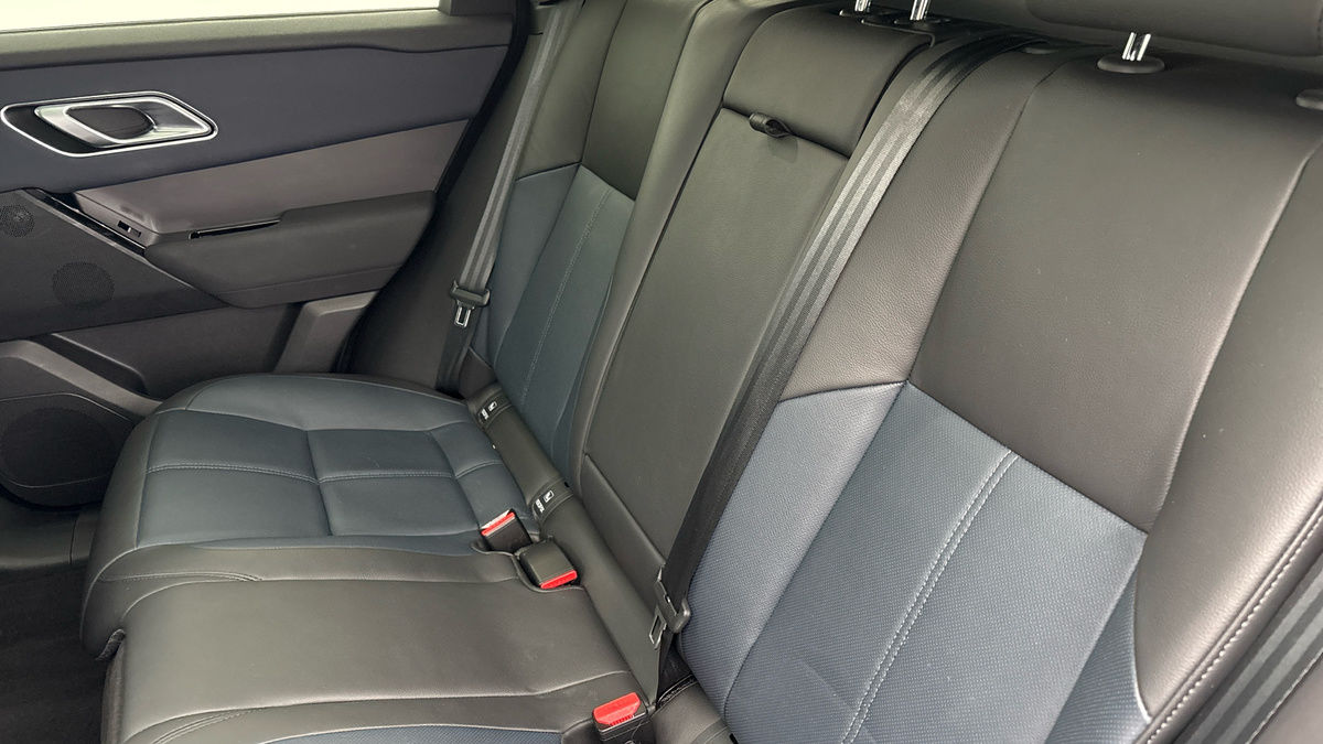 Land Rover Range Rover Velar Image 8