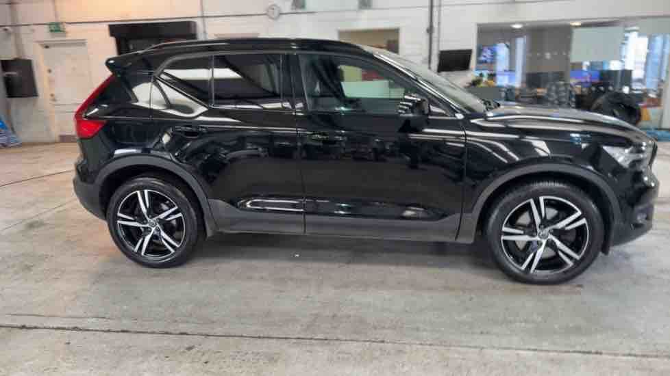 More views of Volvo XC40