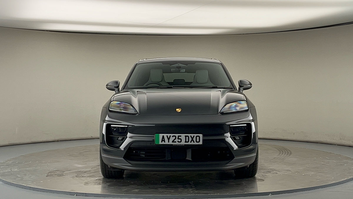 Porsche Macan Image 3