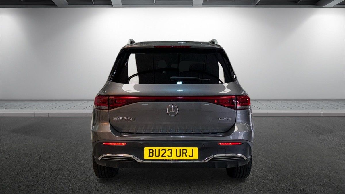Mercedes-Benz EQB Image 4
