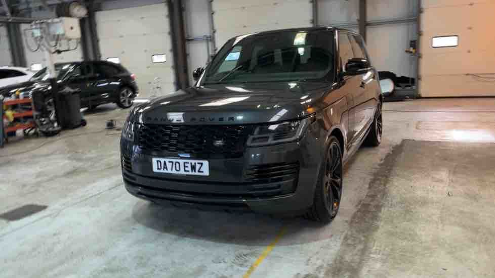 More views of Land Rover Range Rover