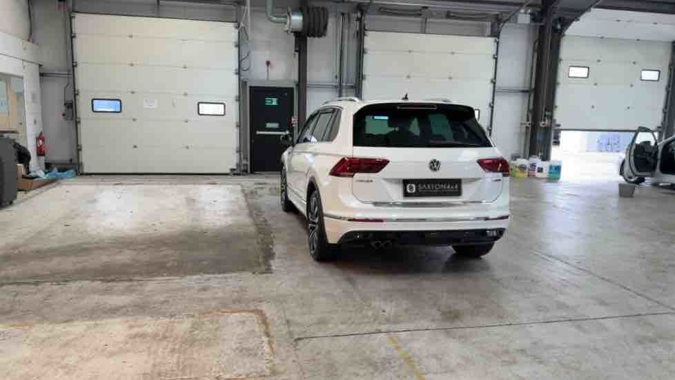 More views of Volkswagen Tiguan