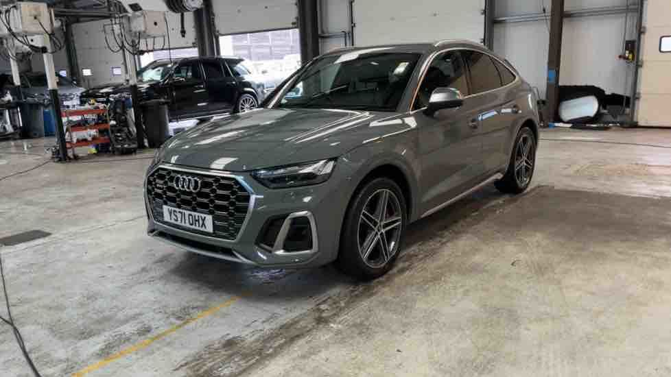 More views of Audi SQ5