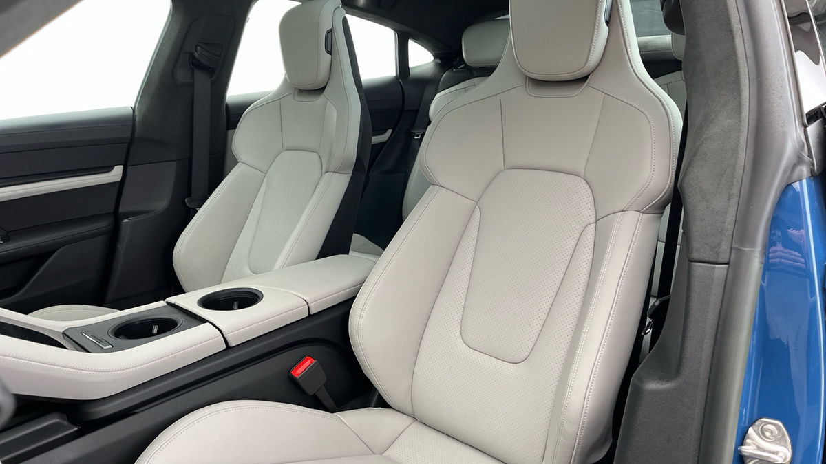 Porsche Taycan Image 7