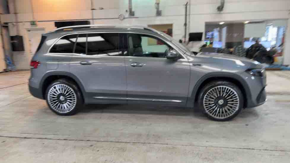 More views of Mercedes-Benz EQB