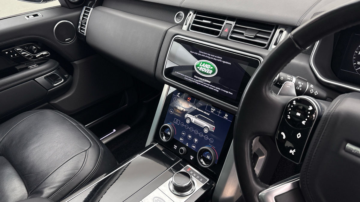 Land Rover Range Rover Image 18