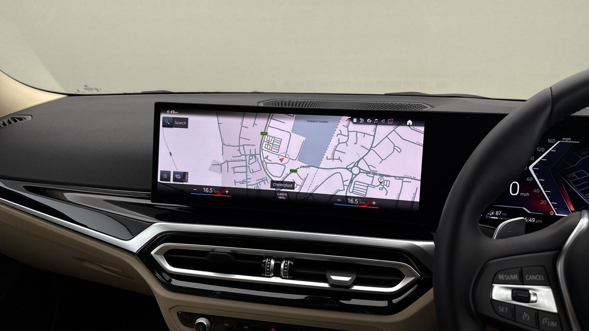 BMW 3 Series Image 17