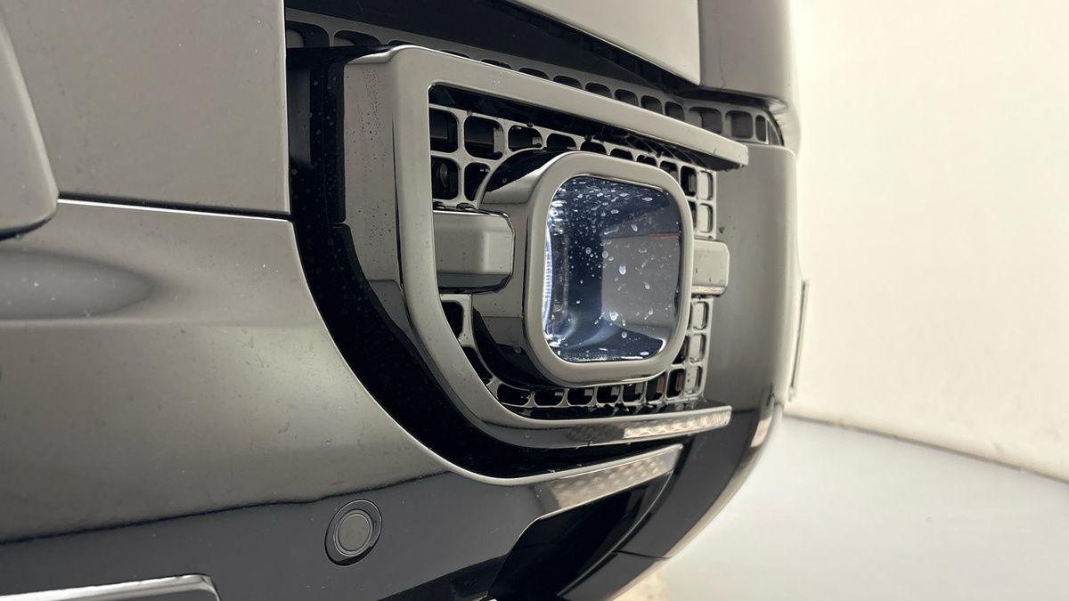 Land Rover Defender 130 Urban Image 36