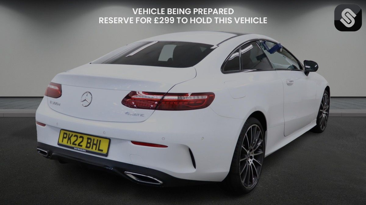 Mercedes-Benz E Class Image 4