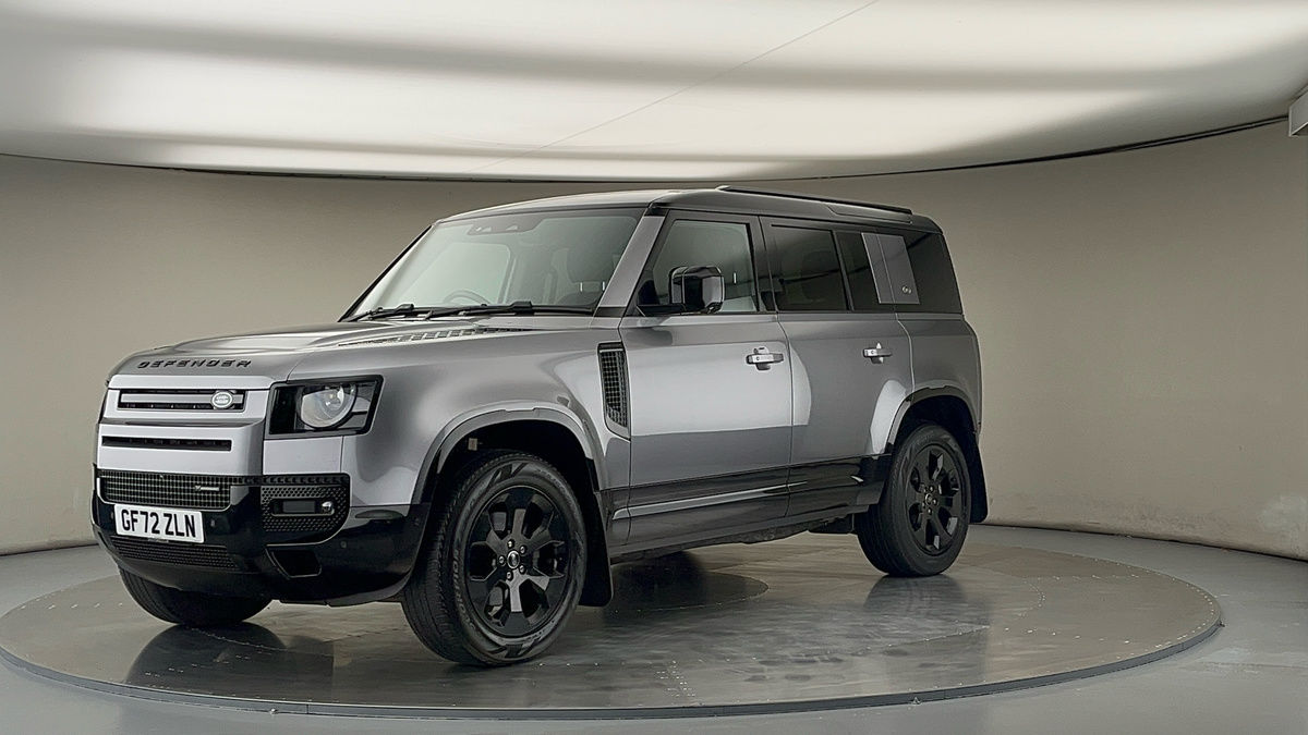 Land Rover Defender 110 Image 20