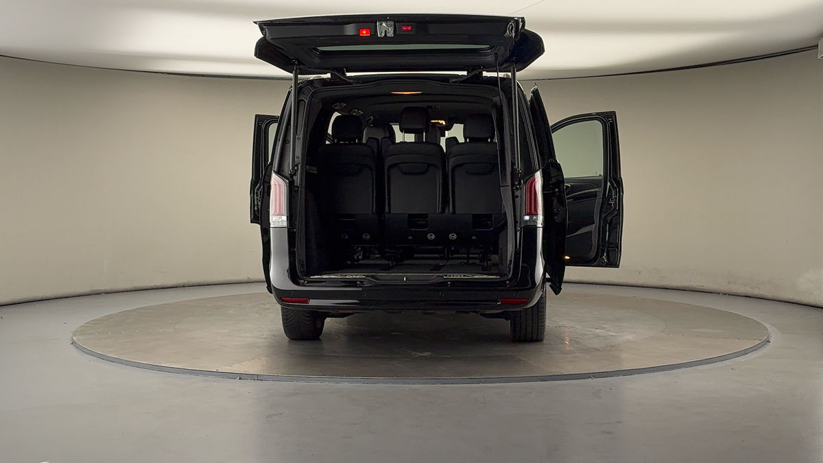 More views of Mercedes-Benz V Class