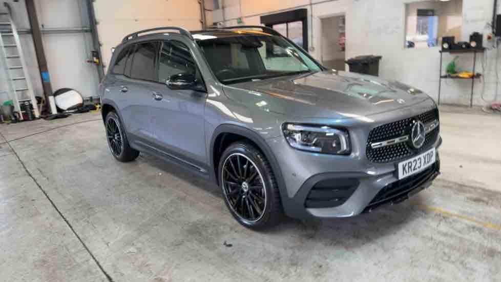 More views of Mercedes-Benz GLB