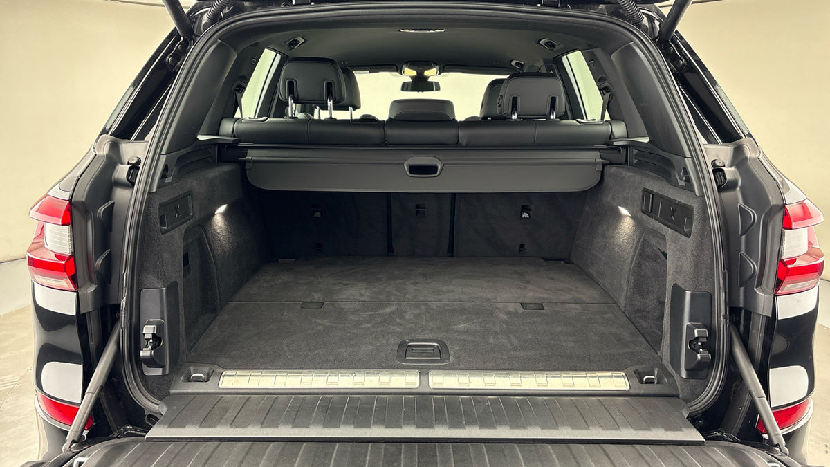 BMW X5 Image 11