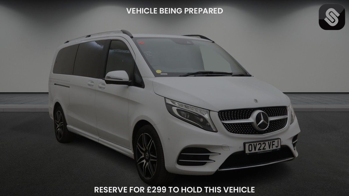 Mercedes-Benz V Class Sticky Header Image