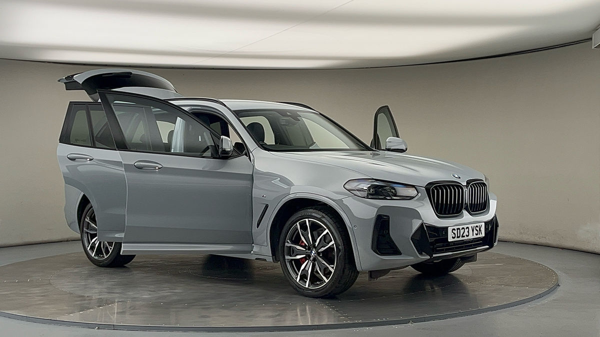 More views of BMW X3