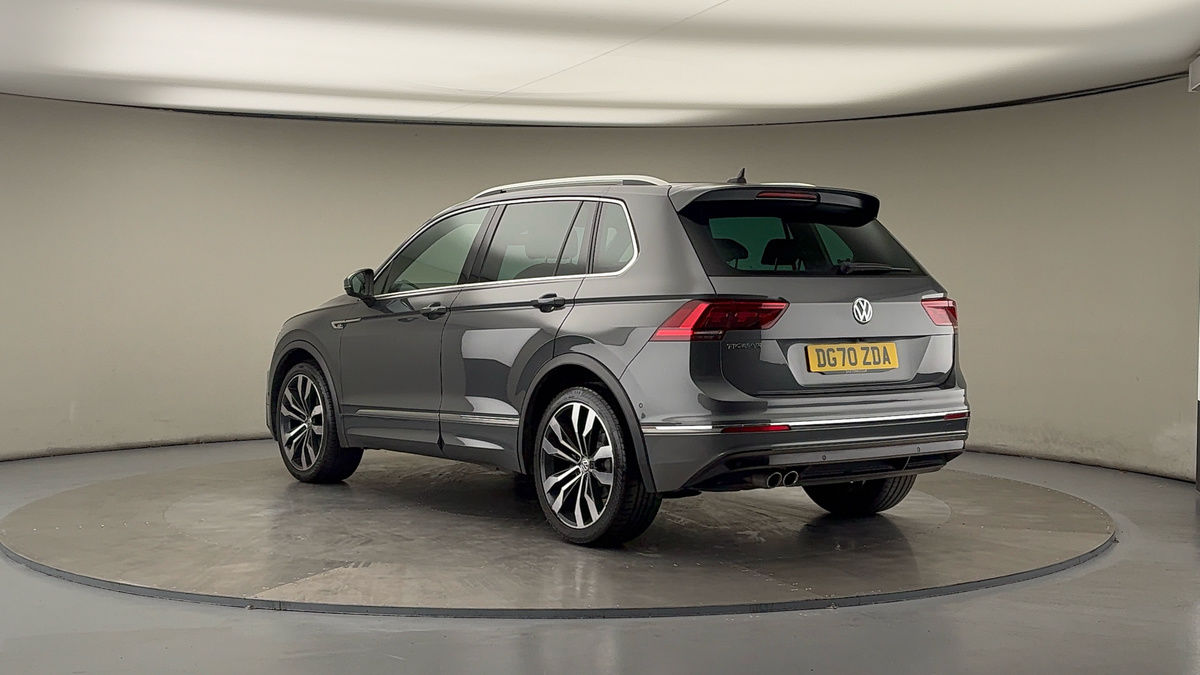 Volkswagen Tiguan Image 2