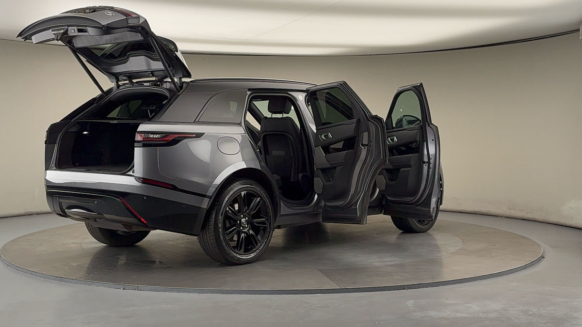 More views of Land Rover Range Rover Velar