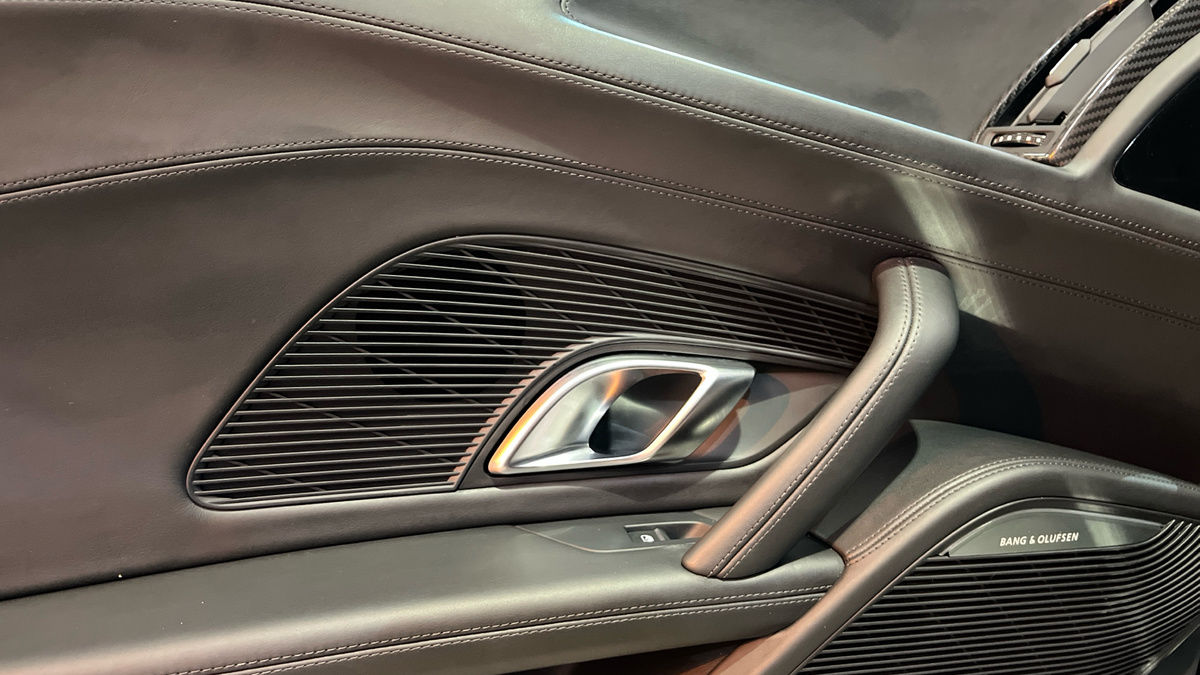 Audi R8 Image 19