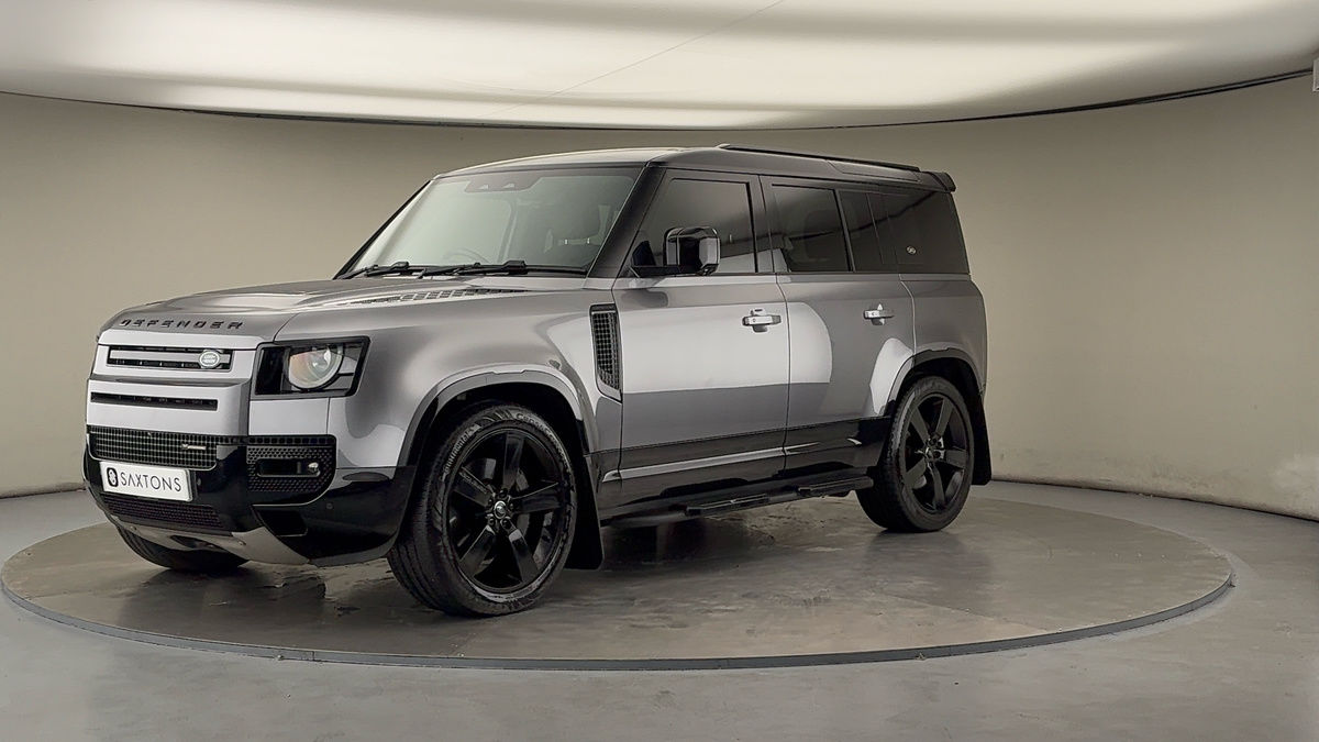 Land Rover Defender 110 Image 20