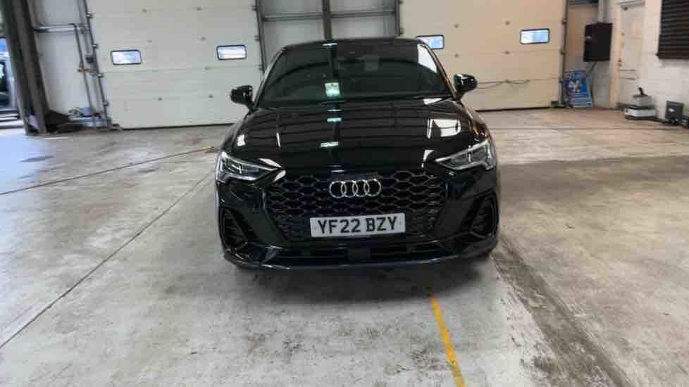 More views of Audi Q3