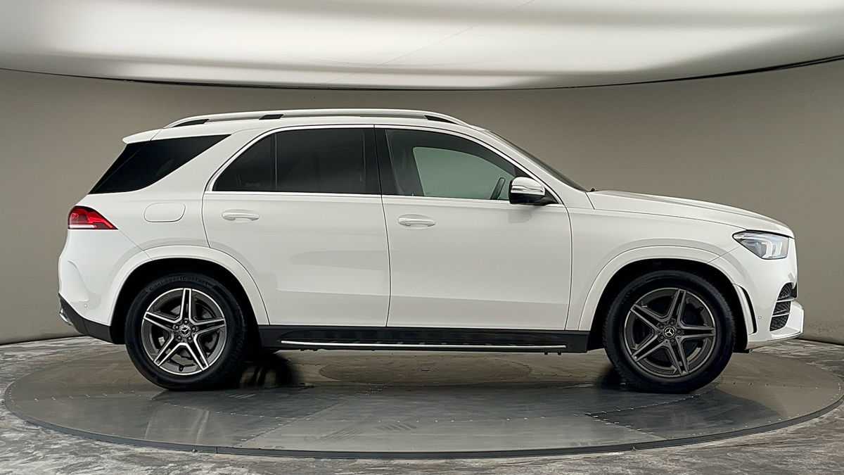 More views of Mercedes-Benz GLE