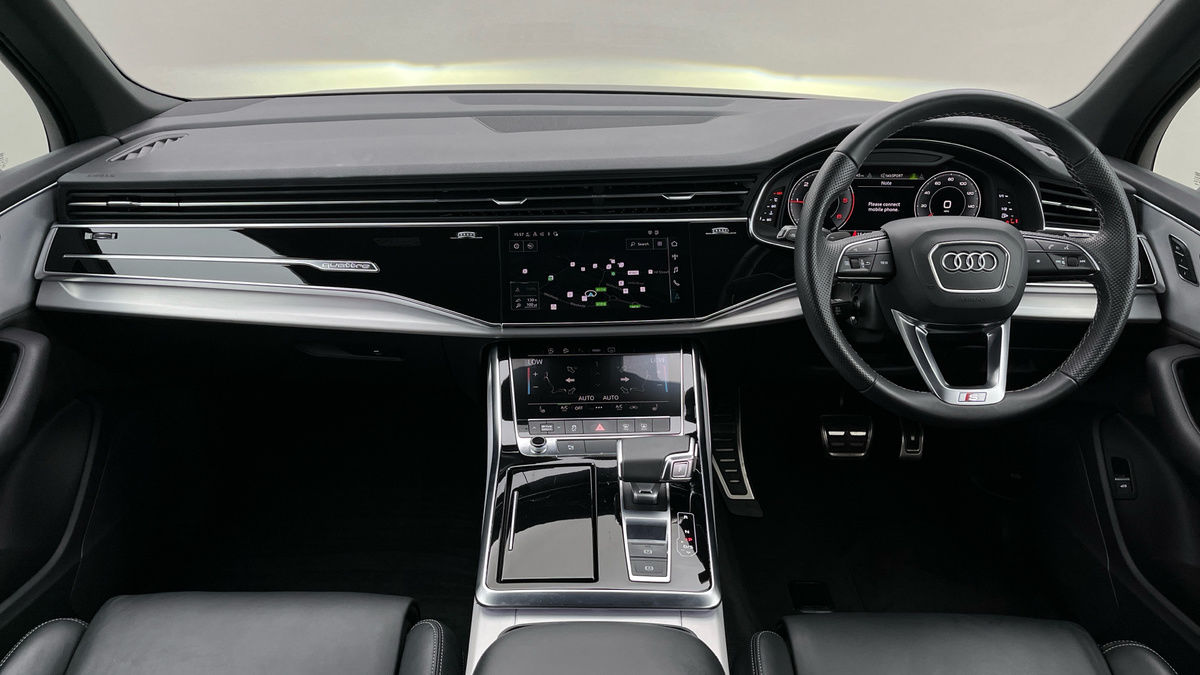 Audi Q7 Image 12
