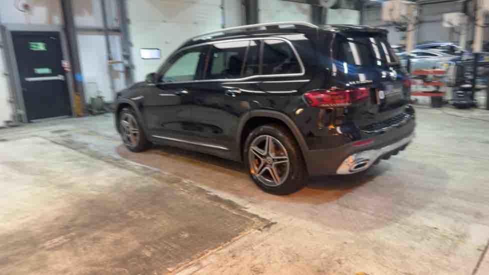 More views of Mercedes-Benz GLB