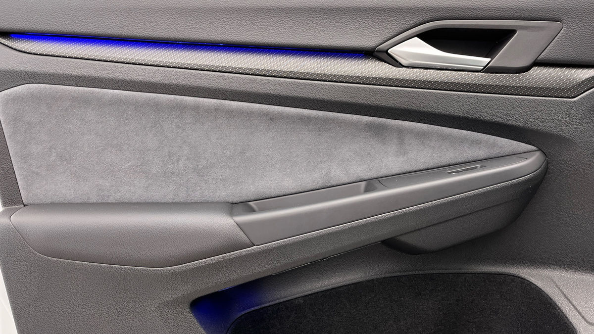 Volkswagen Golf Image 19