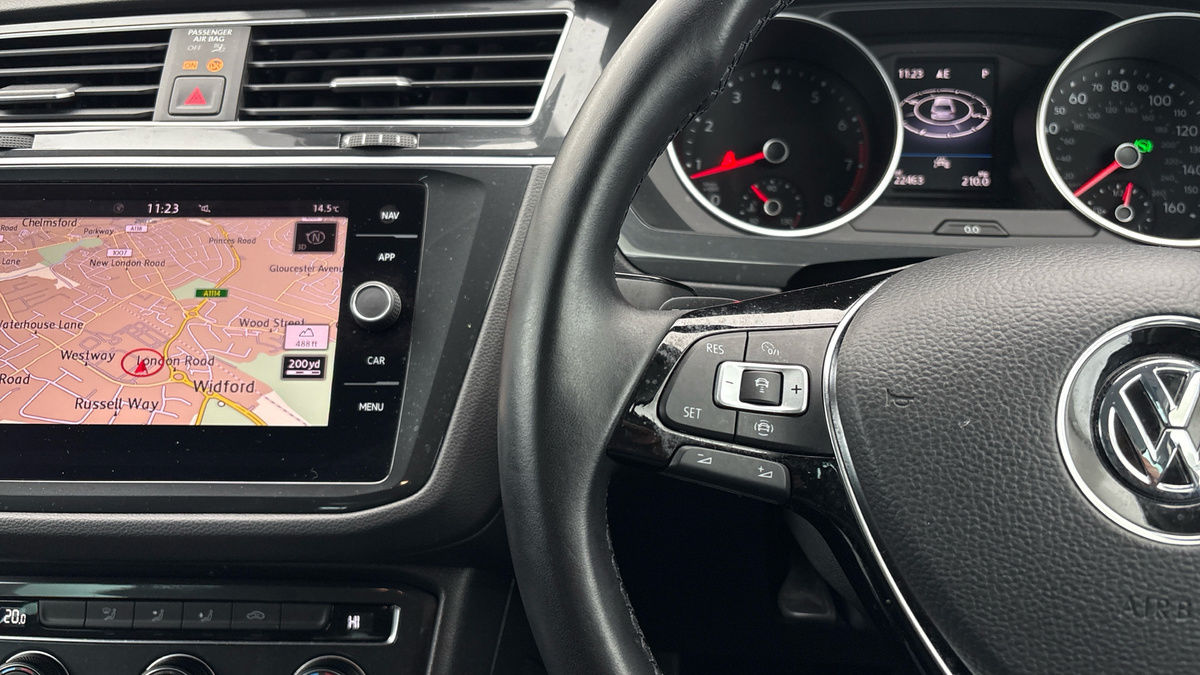 Volkswagen Tiguan Image 13