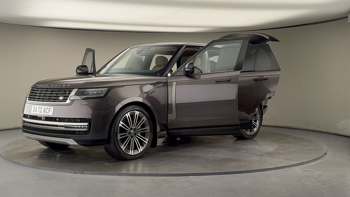More views of Land Rover Range Rover