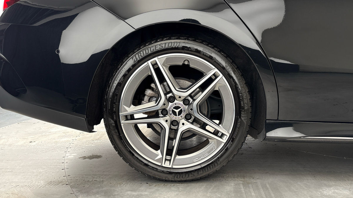 Mercedes-Benz CLA Image 10