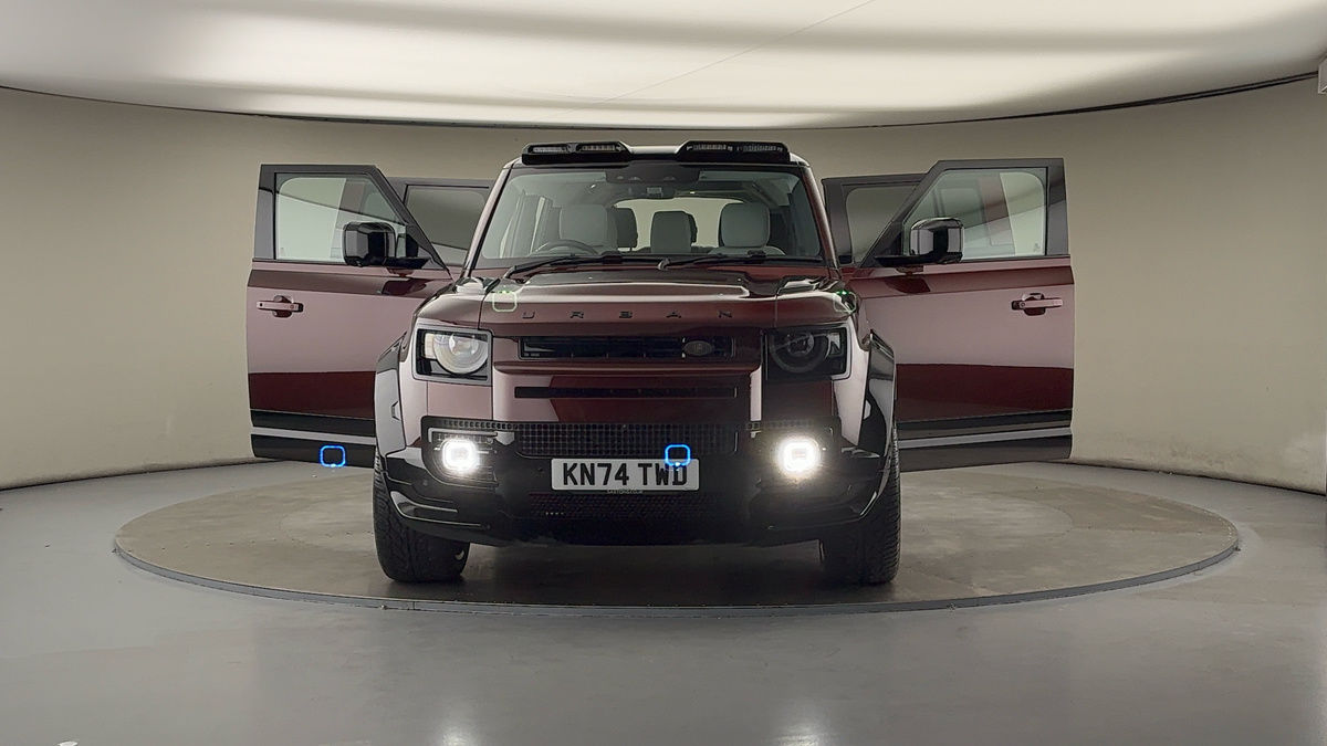 More views of Land Rover Defender 130