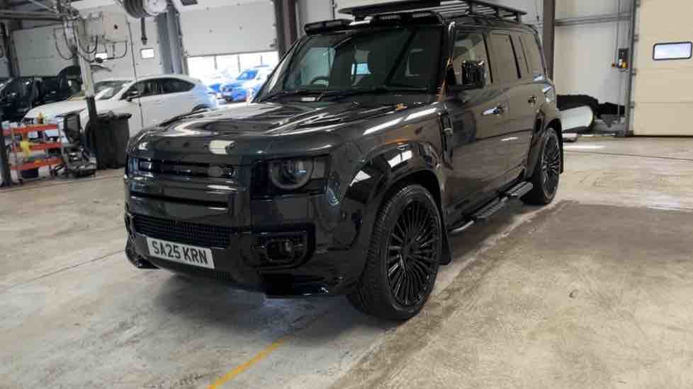 More views of Land Rover Defender 110