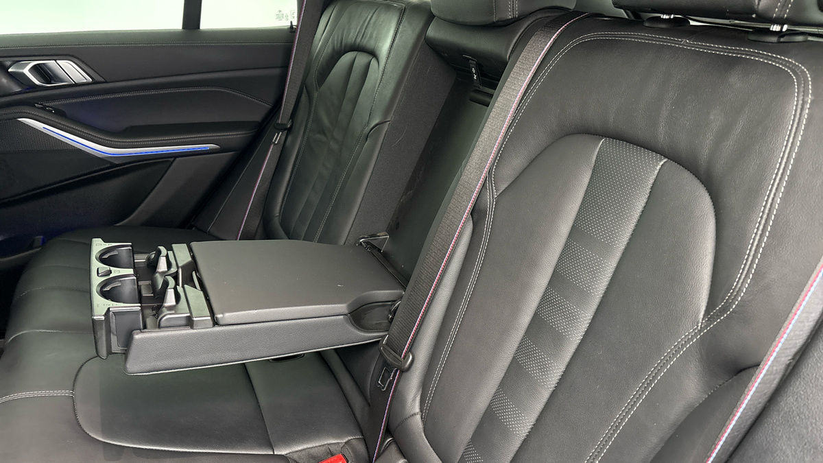 BMW X5 Image 9