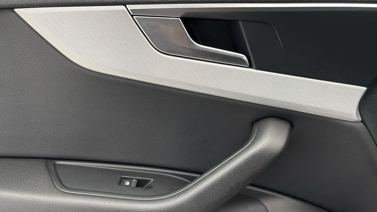 Audi A5 Image 19