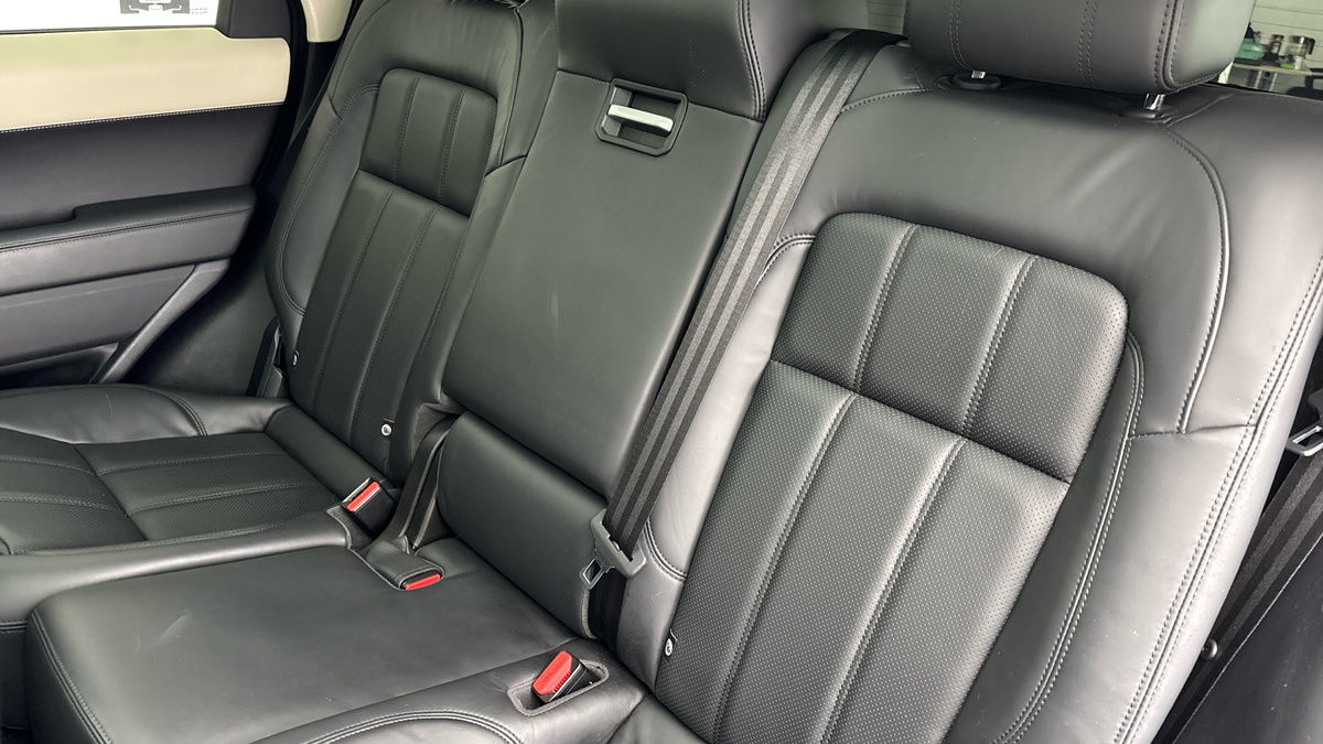 Land Rover Range Rover Sport Image 8