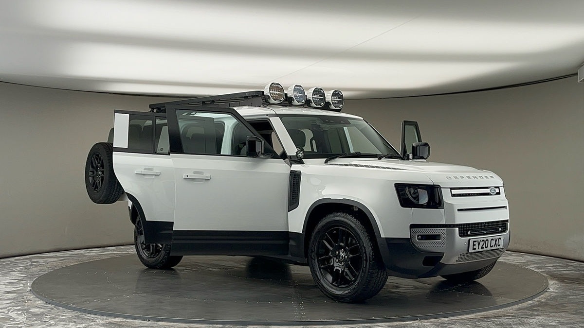 More views of Land Rover Defender 110