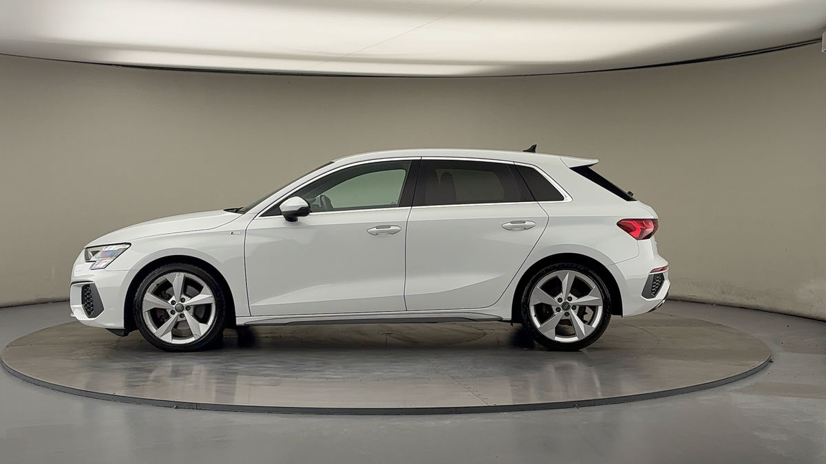 Audi A3 Image 15