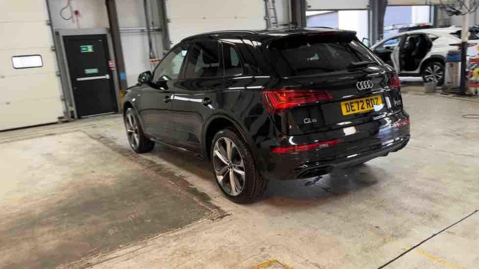 More views of Audi Q5