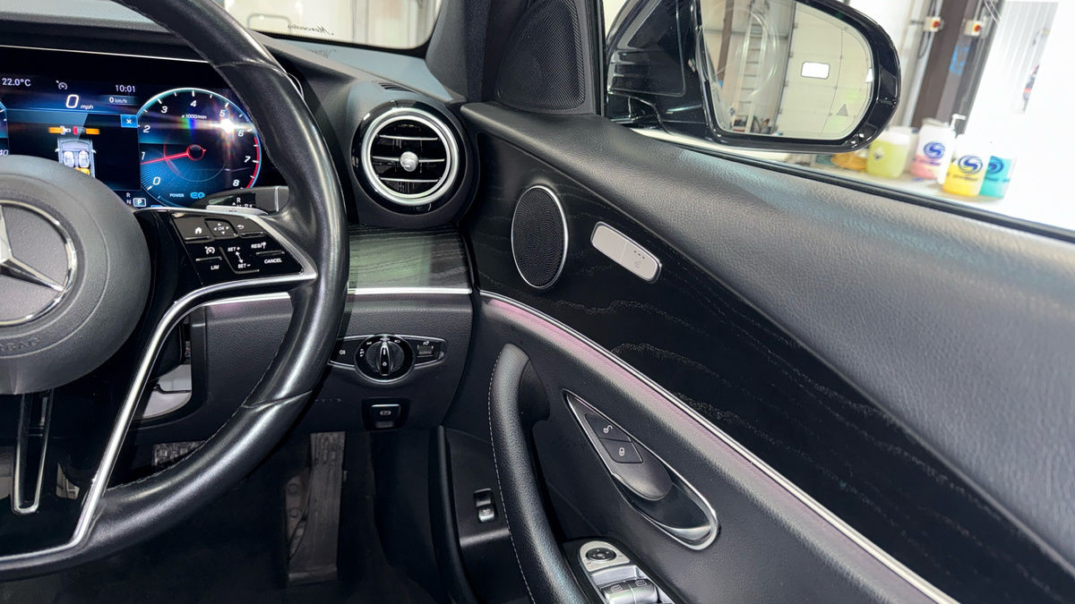 Mercedes-Benz E Class Image 14